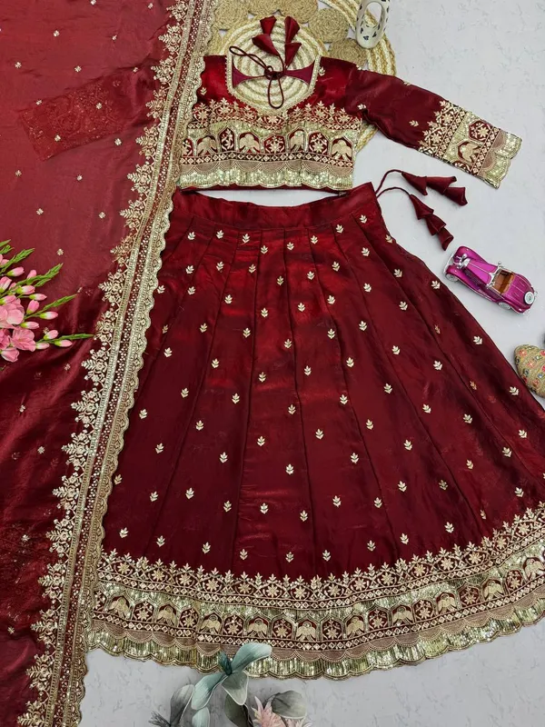Heavy_Two_Tone_Fandy_Silk-Choli