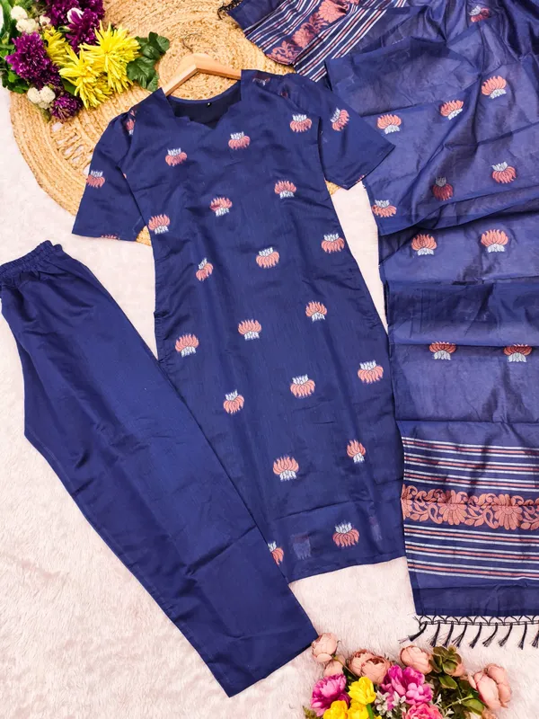 Women_Cotton_Rayon_Kurta_Pant_Dupatta_Set