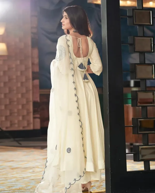 White_Gown