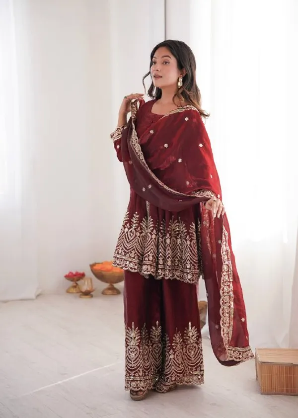 Heavy_Embroidery_Sequins_With_Real_Mirror__Work