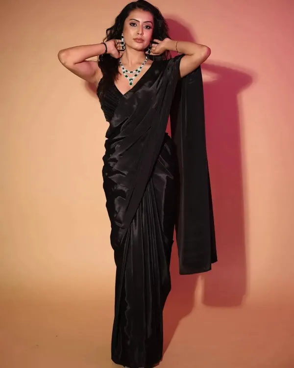 Black_Japan_Satin_Silk_Saree__|_With_Blouse_Piece