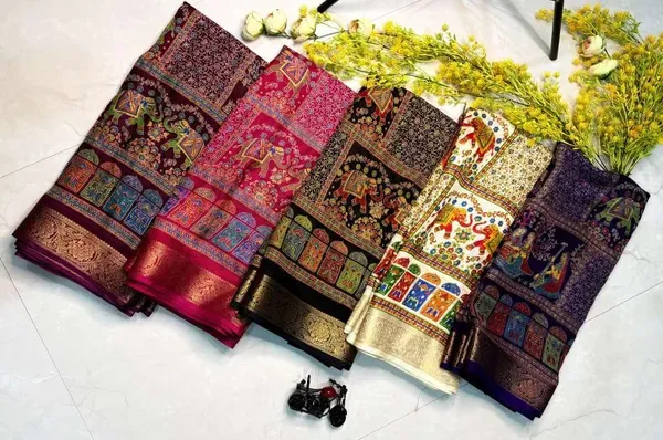 Marshmallow_Blooming_Or_Marsh_Melon_Self_Jacquard_Silk_Ajrakh_Print_Or_Kalamkari__Style_|_With_Blouse_Piece