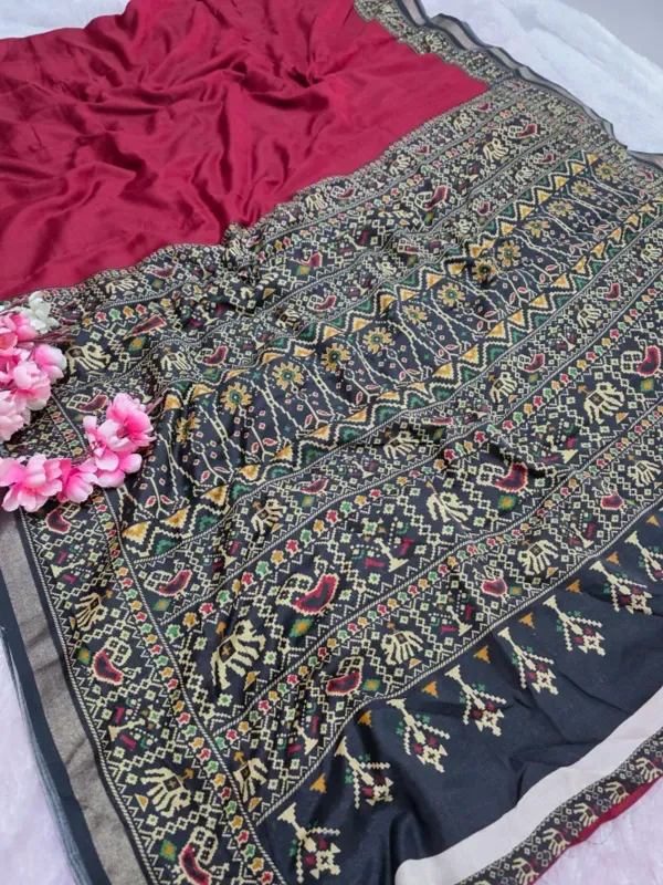 Traditional_Patola_Border_Saree_With_Plain_Body_Dola_Silk_Saree_-_Red_|_With_Blouse_Piece