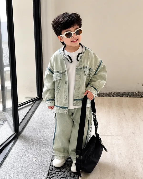 Green_And_White_Premium_And_Elegant_Cotton_Dress_For_Boys