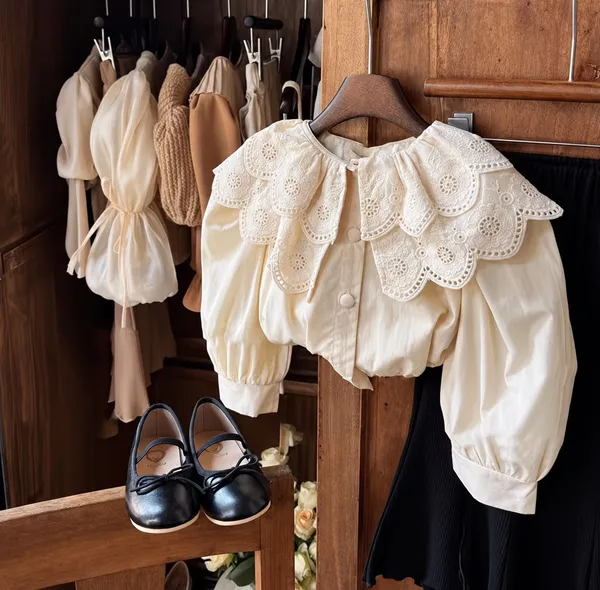 korean_lacy_top_off_white