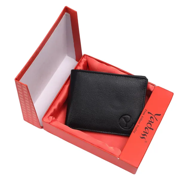 Black_Faux_Leather_Bifold_Wallet_For_Men