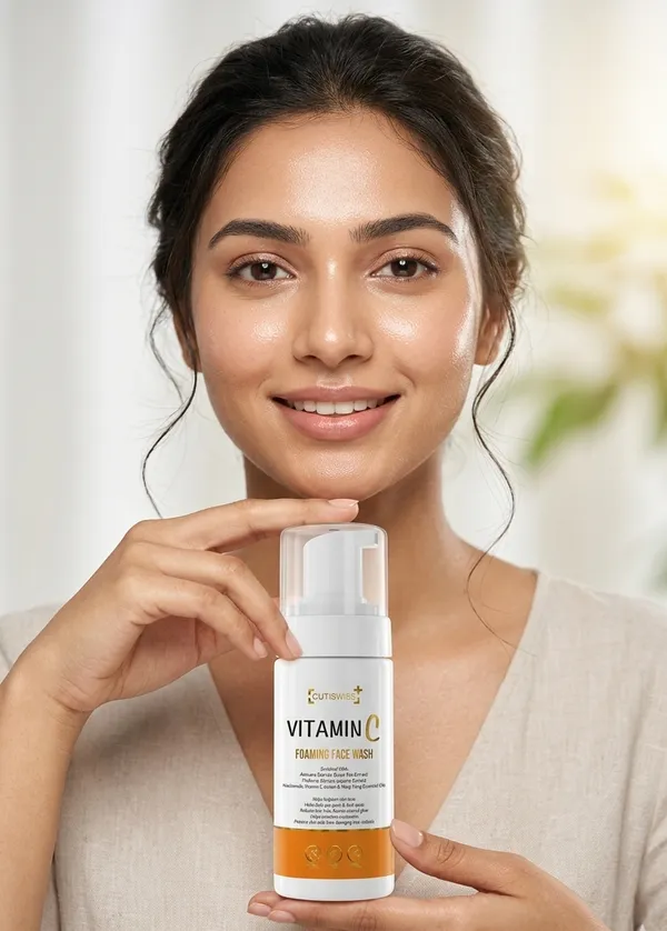 Vitamin_C_Foaming_Face_Wash_|_Enriched_With_Aloe_Vera_Extract,_Green_Tea_Extract,_Mulberry_Extract,_Liquorice_Extract,_Niacinamide,_Vitamin_E,_Lemon_Essential_Oil,_Ylang_Ylang_Essential_Oil,_Neem_Extract,_And_D-Panthenol_|_Designed_To_Provide_Deep_Cleanse,_Nourishment_&_Revitalizing_Skin_Combines_Potent_Antioxidants,_Hydrating_Agents_&_Soothing_Ingredients_To_Promote_Healthy_&_Glowing_Skin_150_Ml