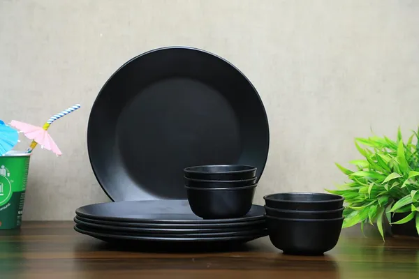 Black_Regular_Melamine_Dinner_Set_Full_Plates_Half_Plates_With_Katoris_Matt_Black_Design_Combo_28