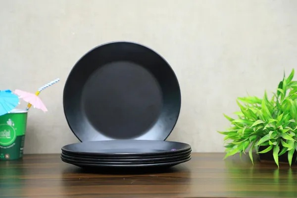 Black_Regular_Melamine_Dinner_Set_Full_Plates_Half_Plates_With_Katoris_Matt_Black_Design_Combo_30