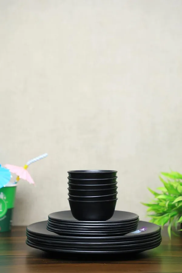 Black_Regular_Melamine_Dinner_Set_Full_Plates_Half_Plates_With_Katoris_Matt_Black_Design_Combo_26