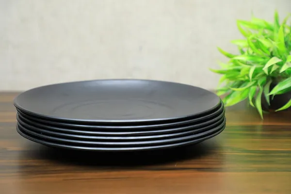 Black_Spiral_Melamine_Dinner_Plates_Full_Plates_06_Pcs_Matt_Black_Design_Combo_38