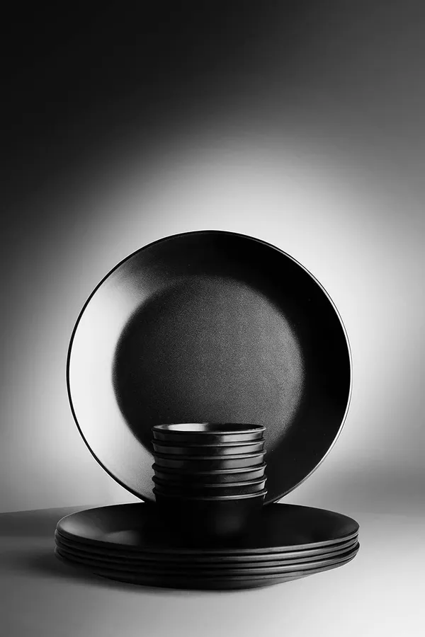 Pack_Of_12_Black_Regular_Dinner_Set_Full_Plate_And_Veg_Bowl_Serves_6