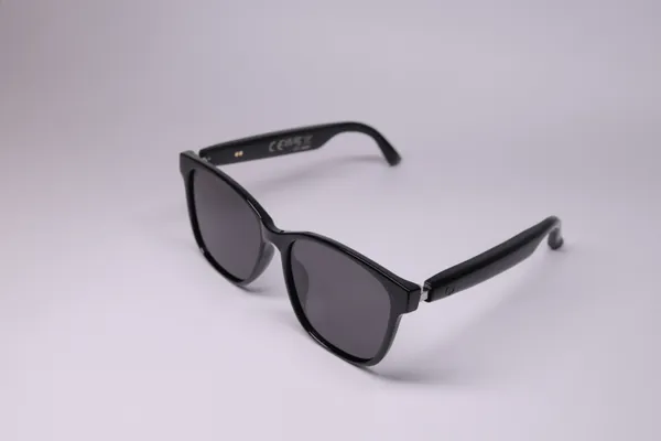 BLACK__UNISEX_FRAME