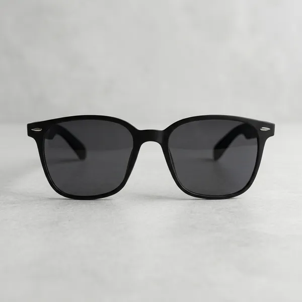 BLACK_WAYFARER_SUNISEX_SUNGLASSES