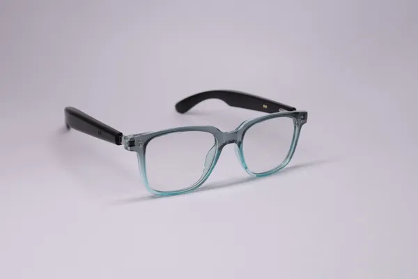 VIBRANT_CLEAR_GREEN_UNISEX_FRAME