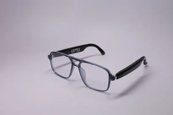 RETRO_BLUE_UNISEX_FRAME