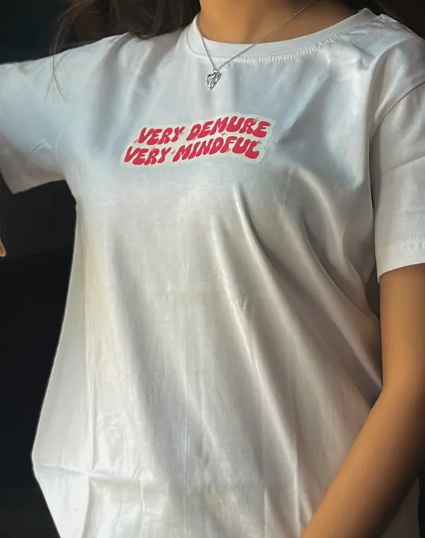 Very_demure,_very_mindful_-_Unisex_Tee_|_Regular_Fit_|_180GSM_Cotton