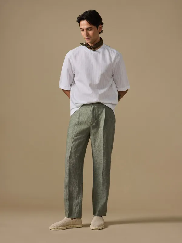 100%_Linen_Regular_Fit_Pleated_Trouser