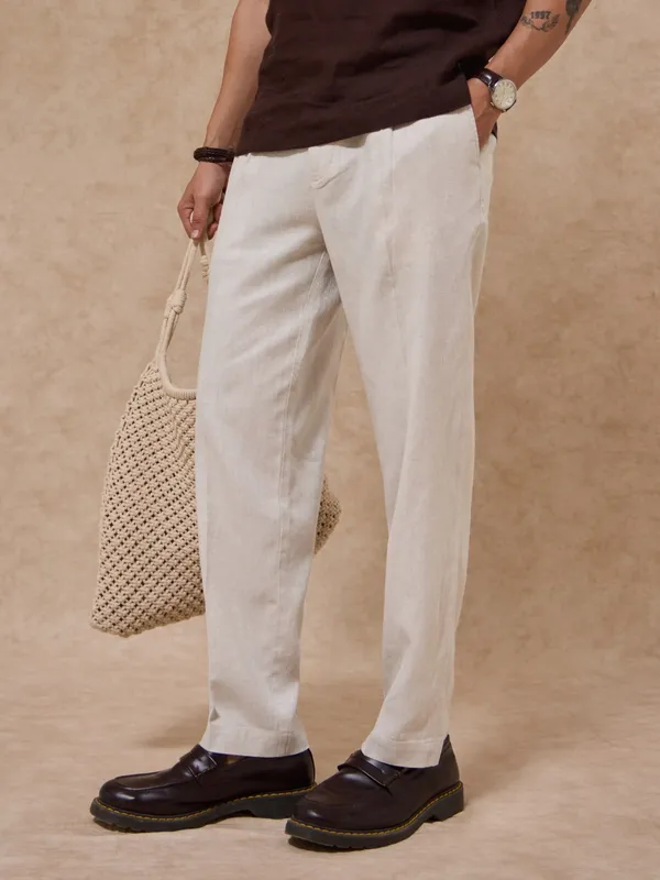Cotton-Linen_Regular_Fit_Pleated_Trouser