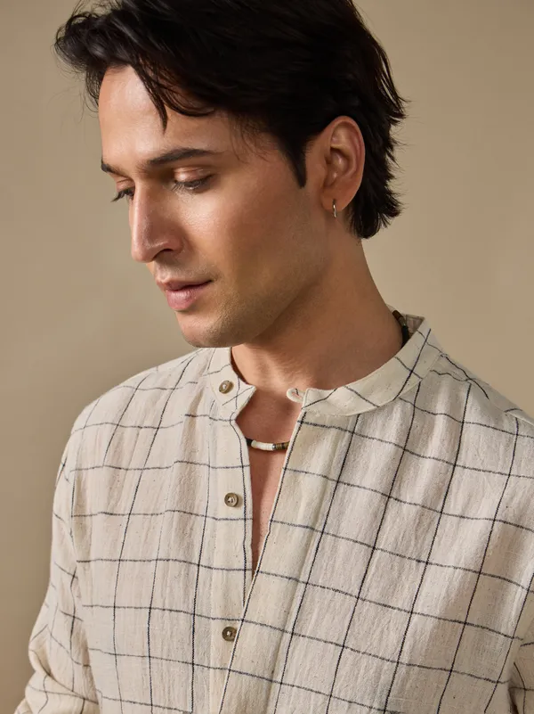 Handwoven_Kala_Cotton_Classic_Fit_Bushirt