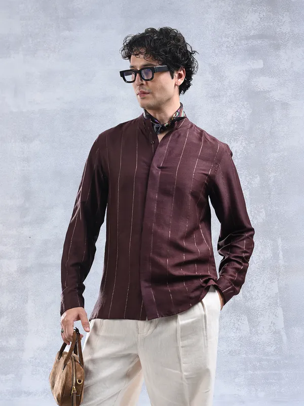 100%_Muga_Silk_classic_fit_BuShirt_with_zari_stripe