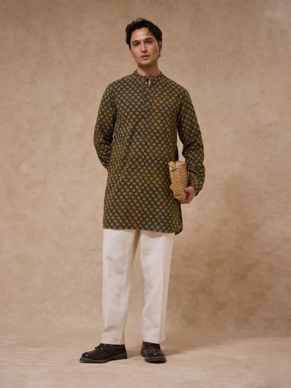 Authentic_Ajrakh_Classic_Fit_Tunic