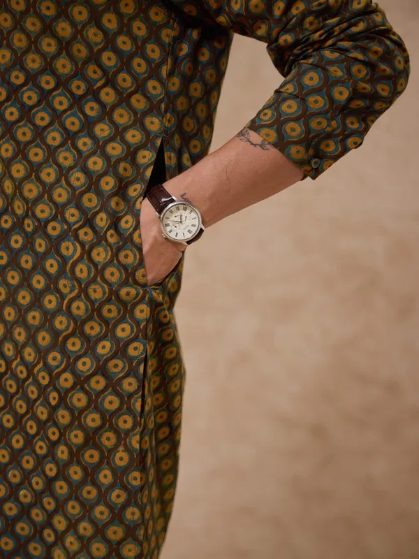Authentic_Ajrakh_Classic_Fit_Tunic