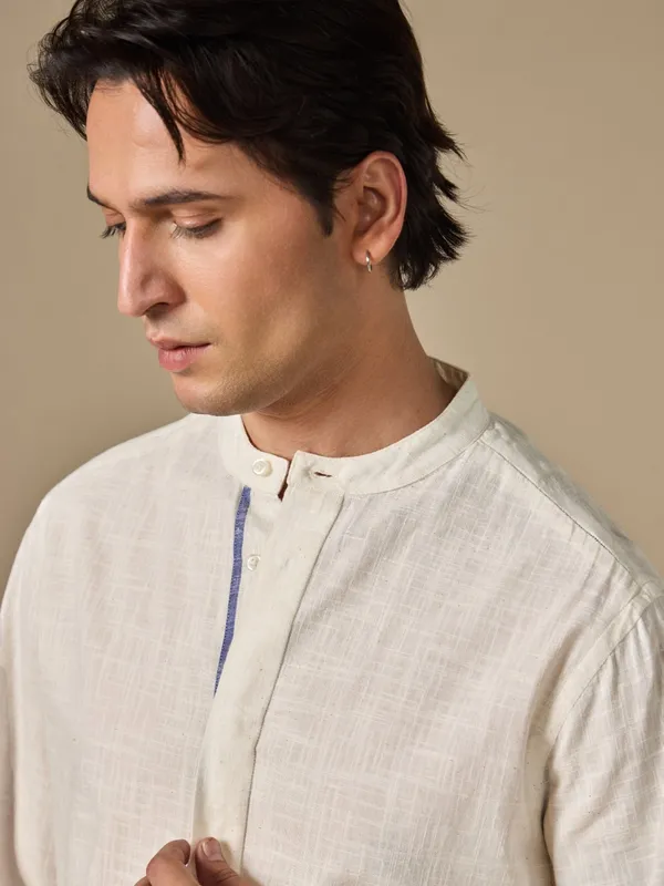 Handwoven_Slub_Classic_Fit_Bushirt