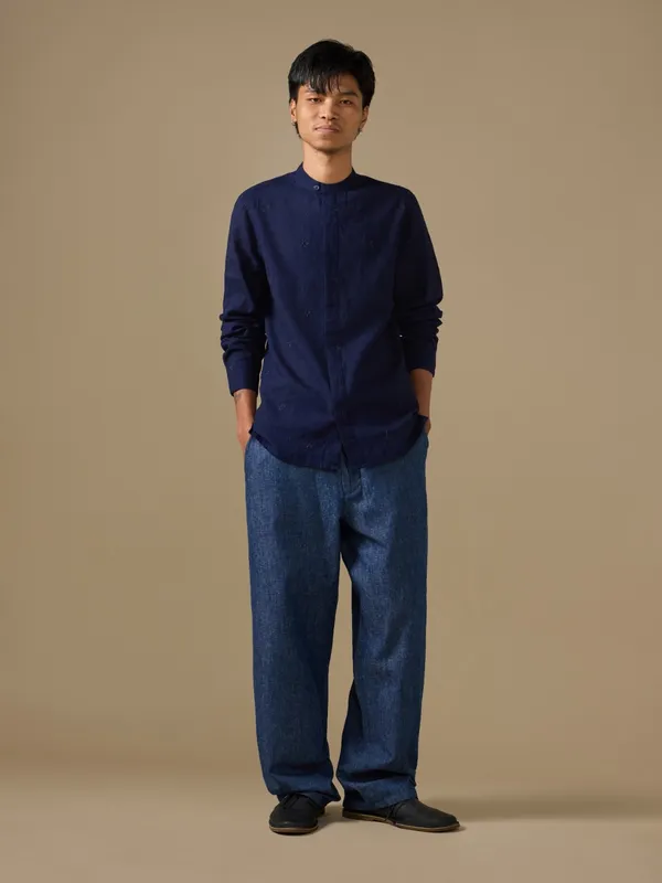 Cotton-Linen_Classic_Fit_Embroidered_Bushirt