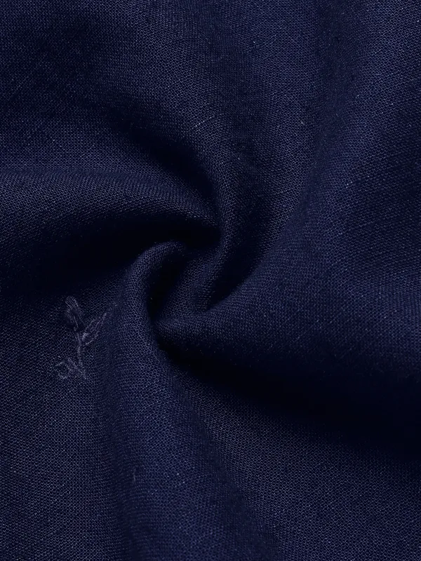 Cotton-Linen_Classic_Fit_Embroidered_Bushirt
