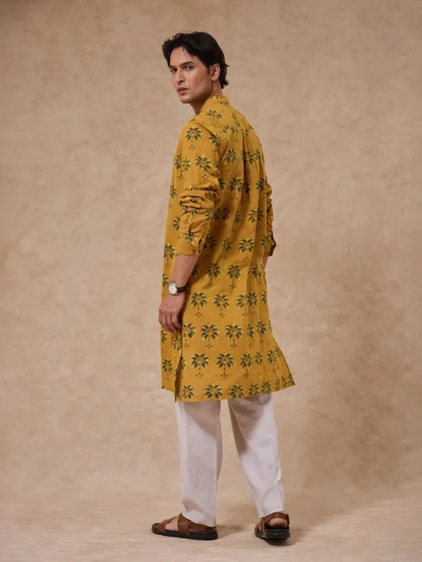 Authentic_Ajrakh_Classic_Fit_Kurta