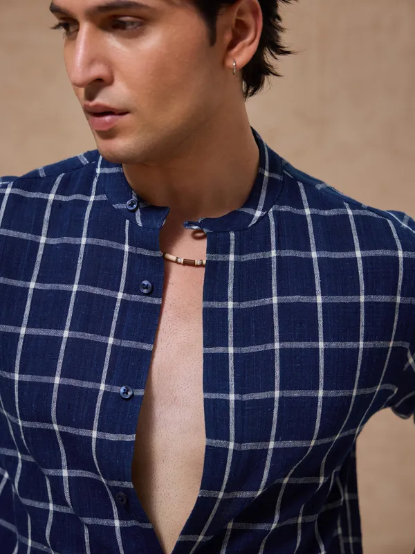 Handwoven_Indigo_Classic_Fit_Bushirt