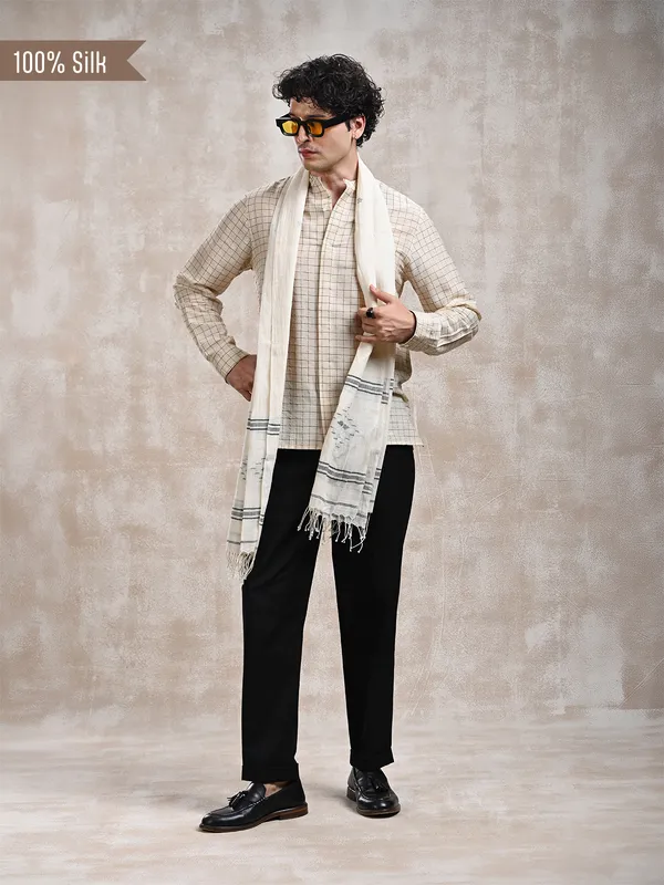 100%_Natural_Muga_Silk_classic_fit_BuShirt_in_check