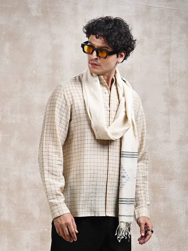 100%_Natural_Muga_Silk_classic_fit_BuShirt_in_check