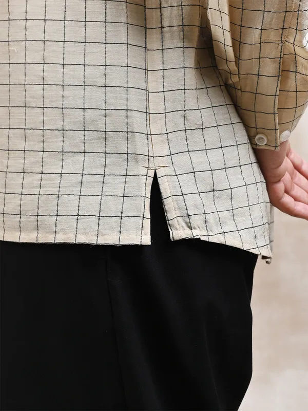 100%_Natural_Muga_Silk_classic_fit_BuShirt_in_check