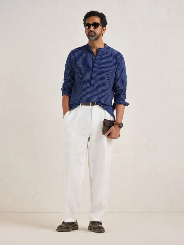 Handwoven_Indigo_Classic_Fit_Pop-Over_Shirt_With_Extended_Placket