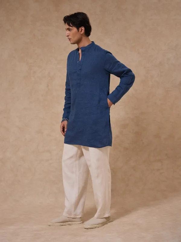 100%_Linen_Classic_Fit_Embroidered_Tunic