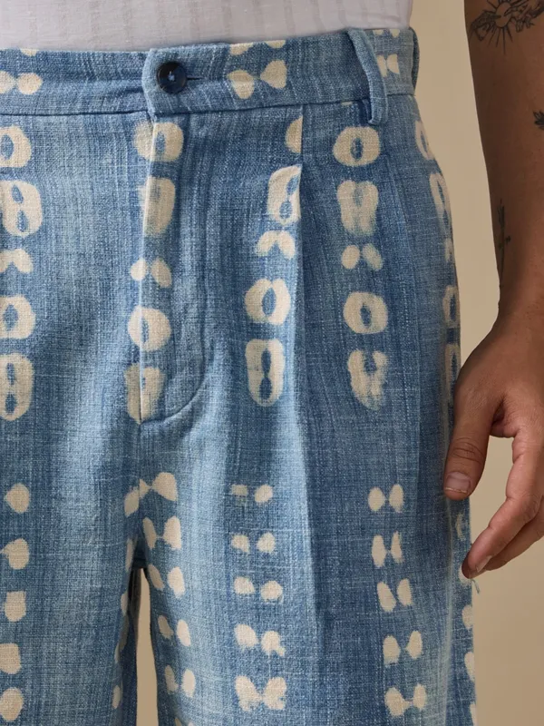 Hand_Brushed_Indigo_Print_Pleated_Shorts