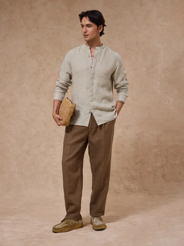 100%_Linen_Classic_Fit_Embroidered_Bushirt