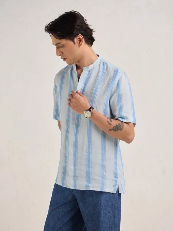 100%_Linen_Classic_Fit_Shirt_With_Hand_Embroidered_Details