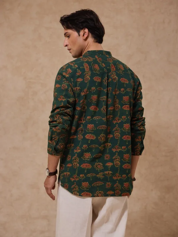 Authentic_Ajrakh_Classic_Fit_Pop-Over_Shirt_With_Extended_Placket