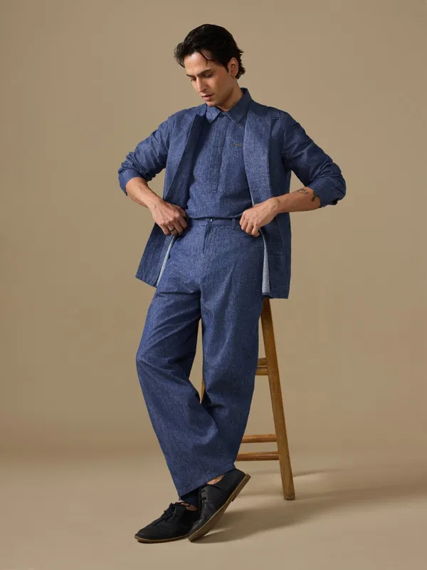 Cotton-Linen_Classic_Fit_Gol-Gala_Bushirt_With_Stitch_Details