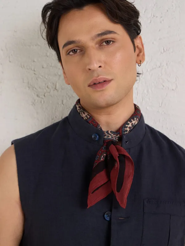 Authentic_Ajrakh_Bandana