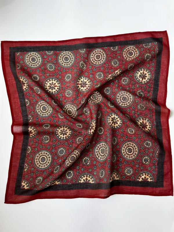 Authentic_Ajrakh_Bandana
