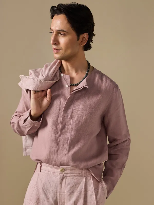 100%_Linen_Classic_Fit_Gol-Gala_Bushirt_With_Stitch_Details