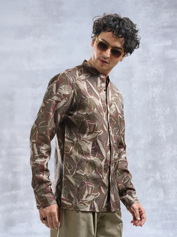 100%_Muga_Silk_with_zari_stripe_classic_fit_BuShirt_in_print
