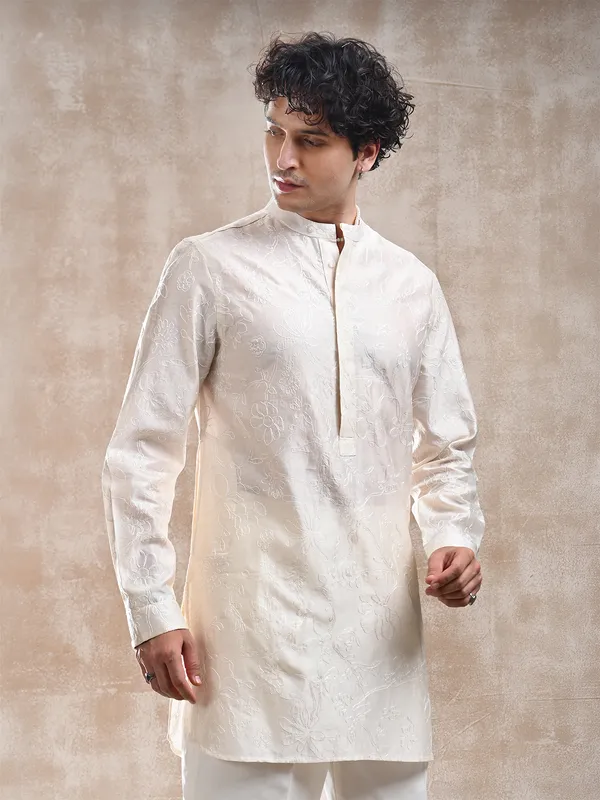 All_over_embroidered_Silk_cotton_classic_fit_short-kurta