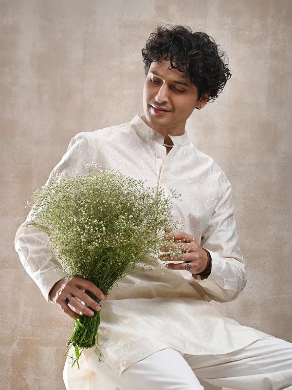 All_over_embroidered_Silk_cotton_classic_fit_short-kurta