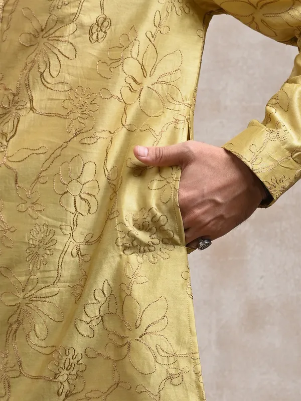 All_over_embroidered_Silk_cotton_classic_fit_short-kurta