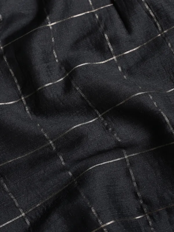 100%_Muga_Silk_classic_fit_BuShirt_with_zari_check